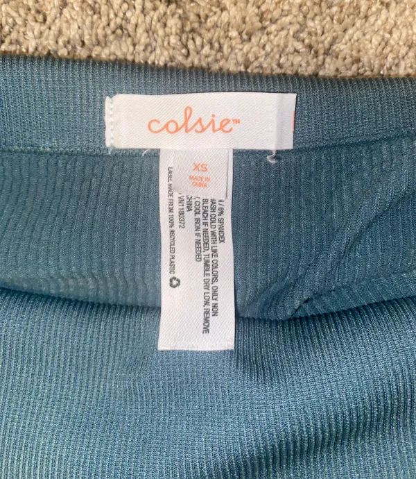Colsie Ribbed Biker Shorts Green Size XS - Image 2