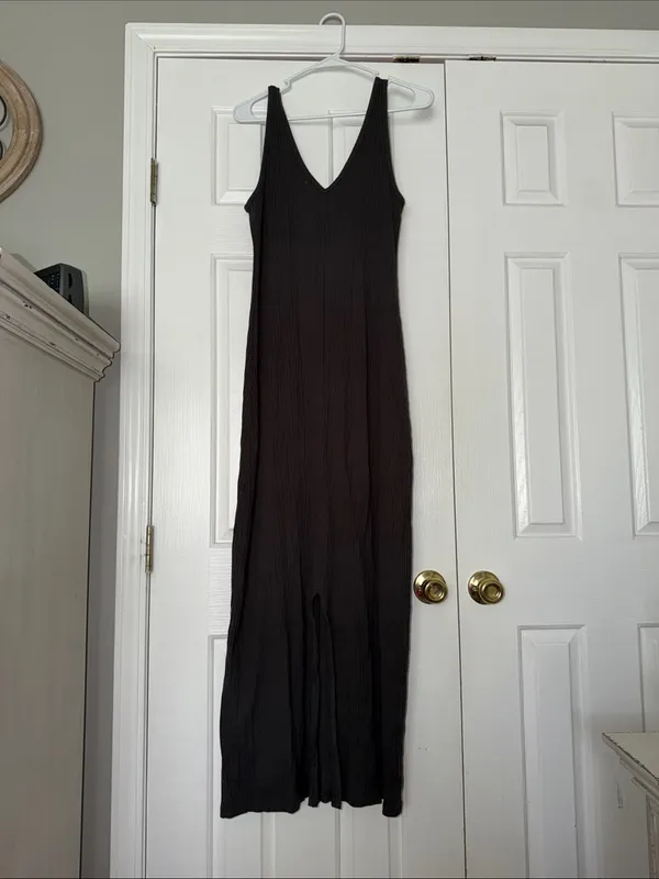 Aerie Grey Maxi Dress Size Medium - Image 4