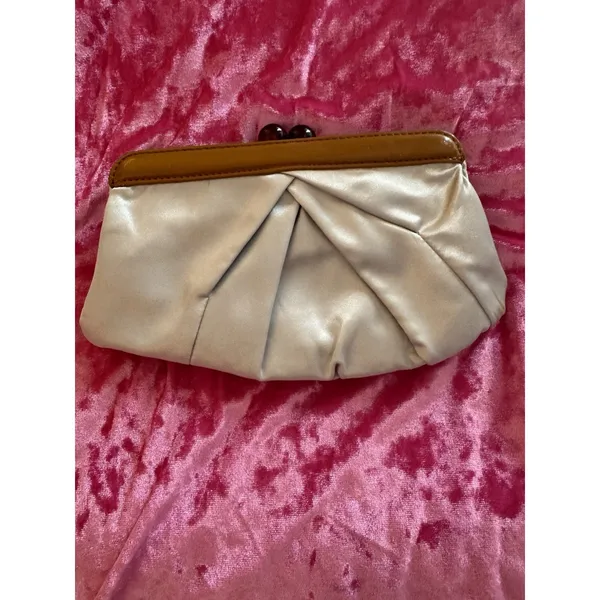 Simply Vera Wang Clutch Tan Gold Embellished Purse Formal Going Out - Image 3