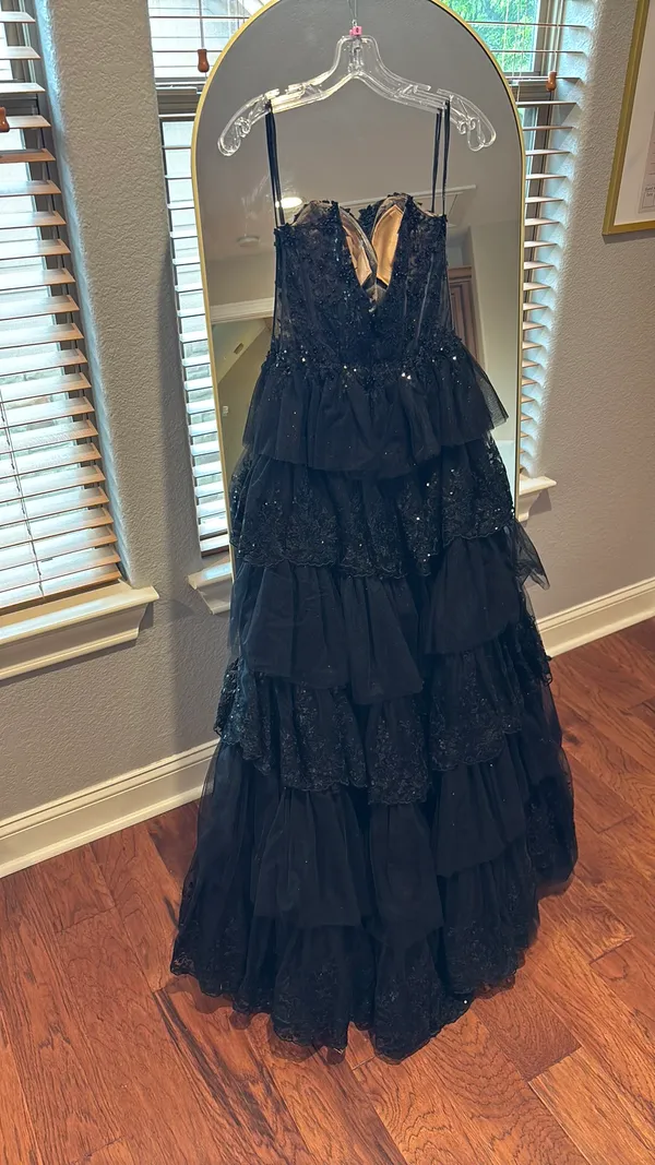 Sherri Hill Dress Prom - Image 2