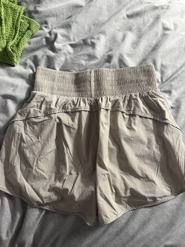 Amazon Athletic Shorts Grey - Image 3