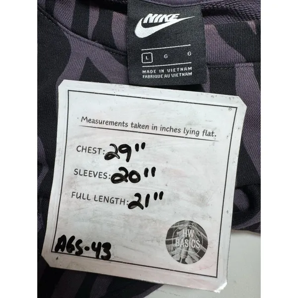 Nike Women's Sports Icon Clash Animal Print Crewneck Sweatshirt LARGE PURPLE-BLK - Image 12