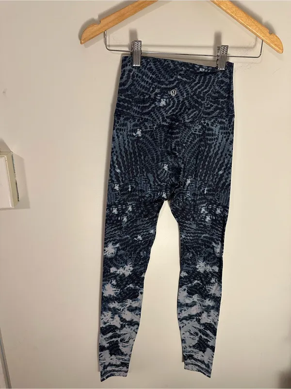 Lululemon Align Pant 28” *Engineered
Indigo Lace Starlight Multi Align Pant 2 - Image 3