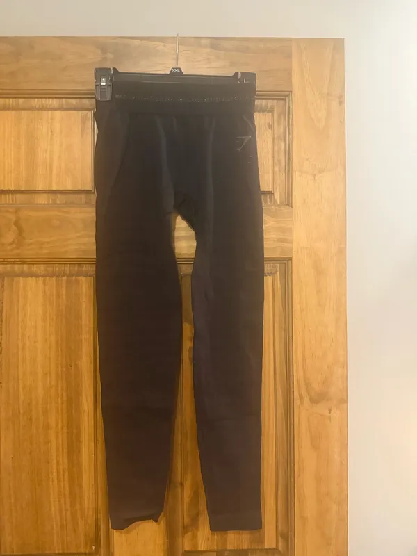 Gymshark Logo Fit Leggings - Image 2