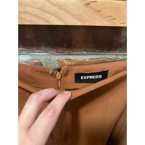 Express Highrise Minimalist Earth Tone High-Rise Culotte Pants Size 12 - Image 4
