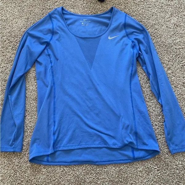 Womens Nike zonal cooling top crew neck long sleeve large - Image 3