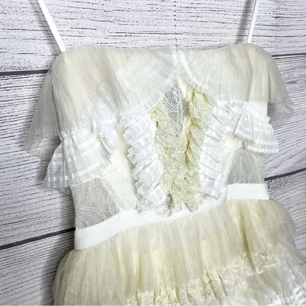 BCBGMAXAZRIA Owen Feather-Trim Ruffled Strapless Dress Size Small Cream White - Image 8