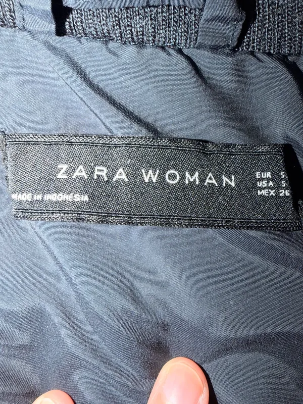 ZARA Quilted Jacket - Image 4