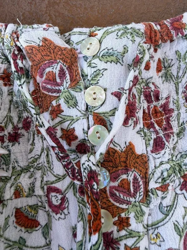 Target Rachel Zoe beautiful floral maxi skirt with mother of pearl buttons size M #boho #feminine #costalcowgirl - Image 6