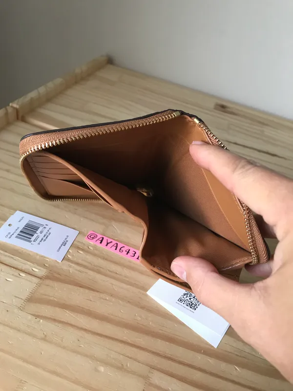 Coach Wallet - Image 7