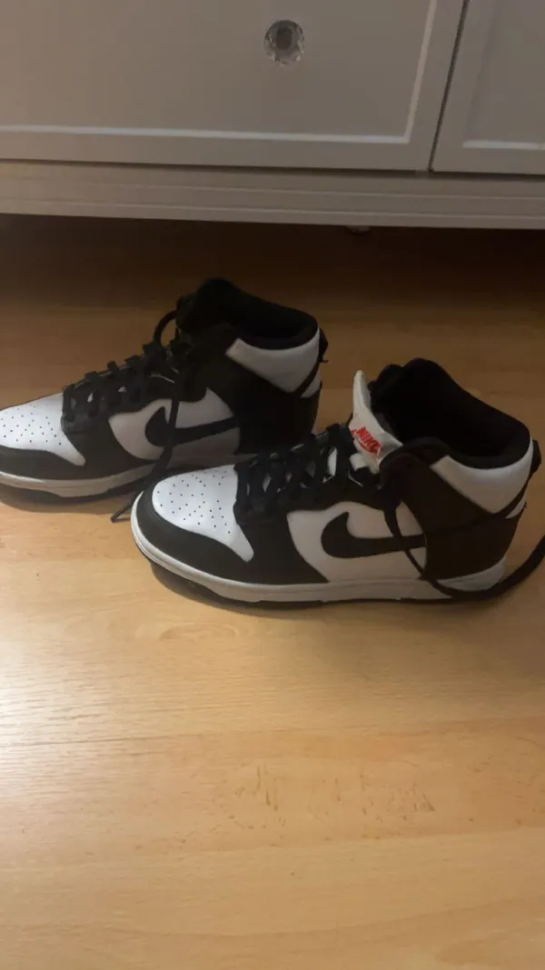Nike High Panda Dunk - Image 7