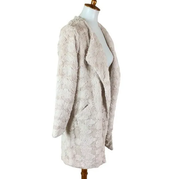 The Linen Duck Beige Textured Faux Fur‎ Open Front Cardigan Small Soft Plush - Image 4