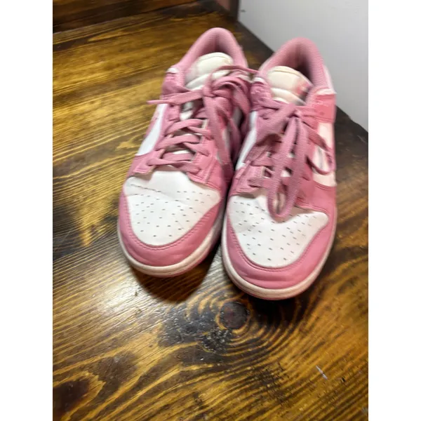 Nike Pink And‎ White Sneakers Size 8.5 - Image 3