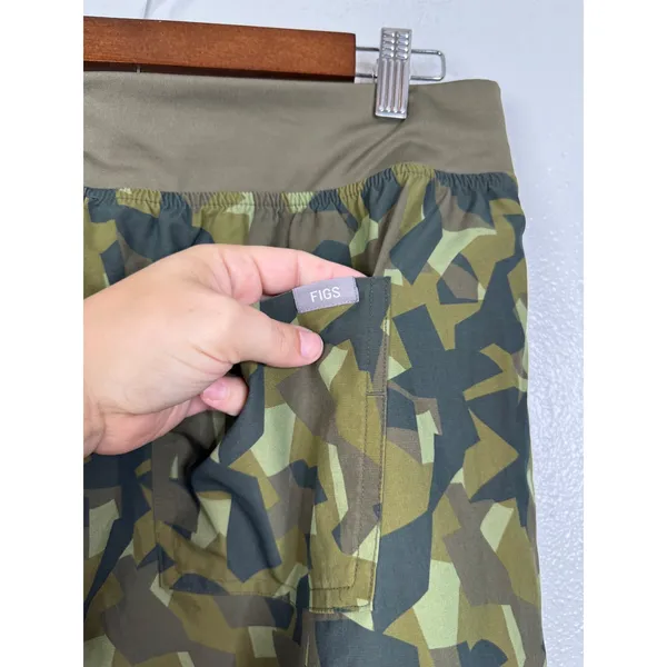 FIGS Technical Collection XL Green Geo Camo Scrub Joggers W23SW2067 Womens - Image 4