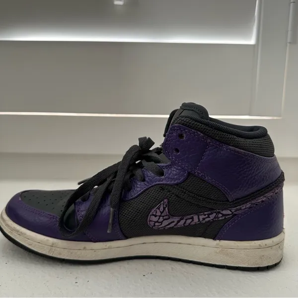 Nike Air Jordan 1 Mid Purple Black Elephant Swoosh Women’s 7.5 - Image 12