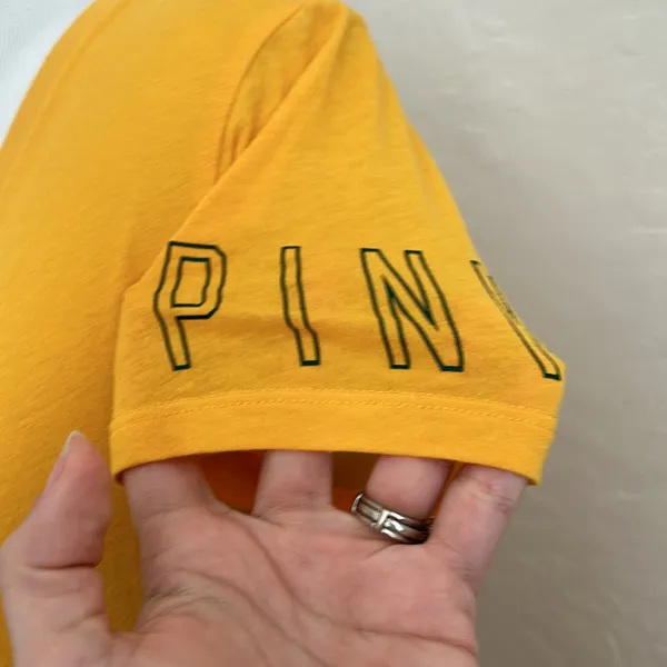 Pink Victorias‎ Secret x NFL small packers tee - Image 3