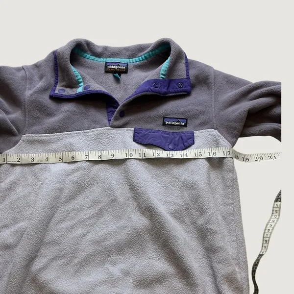 Patagonia Women Synchilla Snap-T Fleece Pullover Purple Grey Small 25455 - Image 4