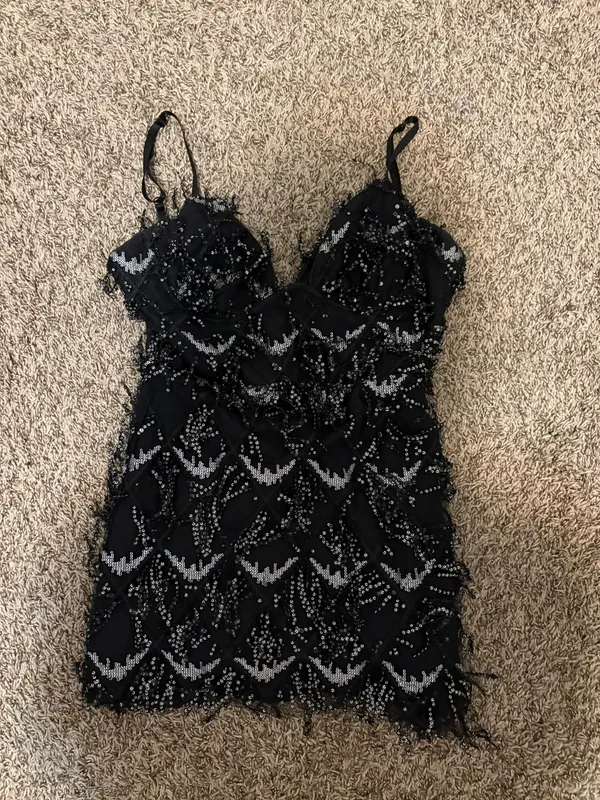 Black and silver sequin mini dress - Image 2