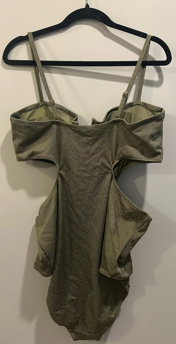 Aerie Shine Pique V Wire Cut Out One-Piece Swimsuit - Image 4