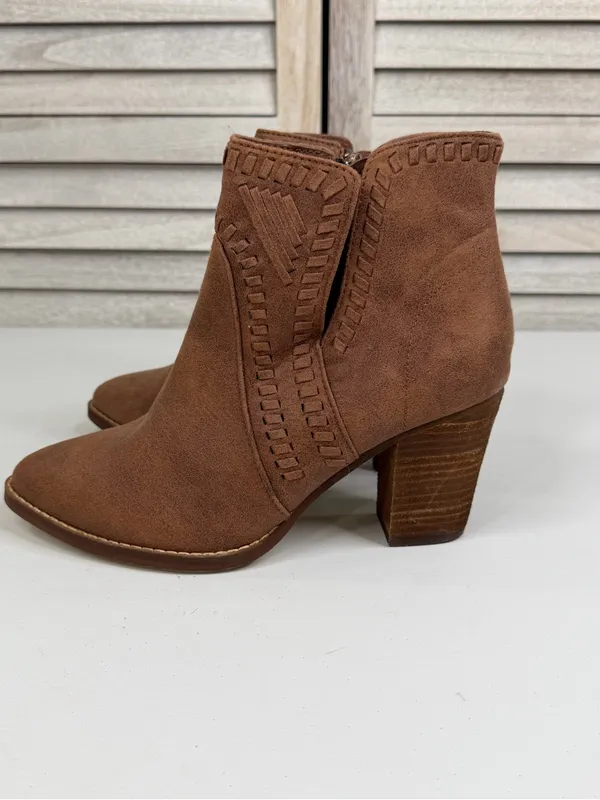 ZIGI SOHO Women's "Halyn" Brown Western Whipstitch Pointed Toe Ankle Boots-8 - Image 2