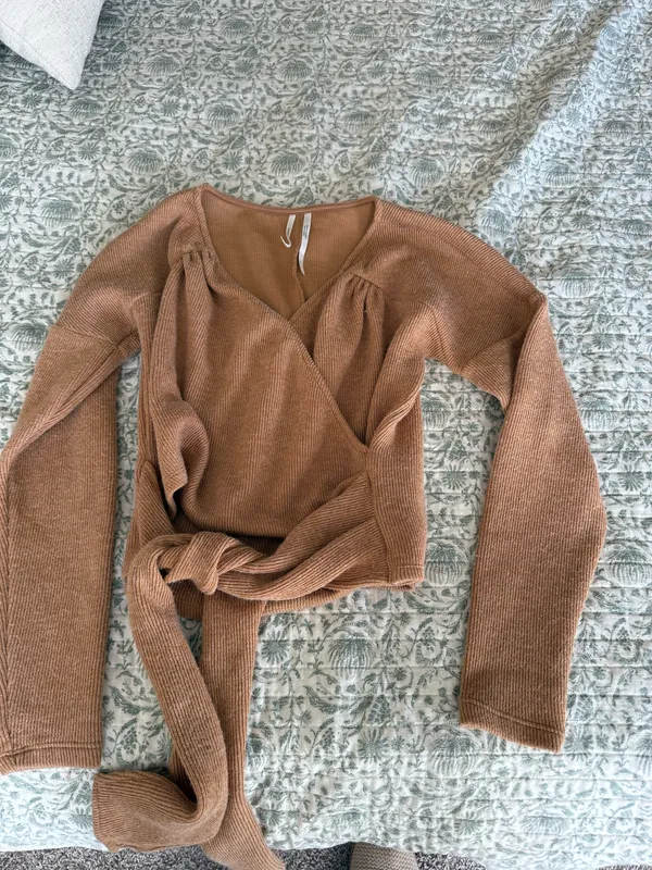 Anthropologie sweater - Image 3