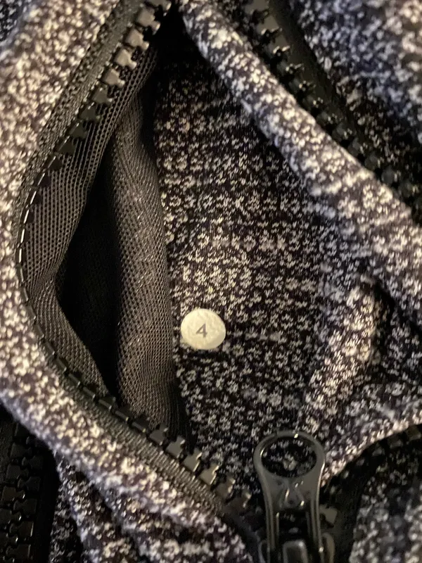Lululemon Jacket Define - Image 3