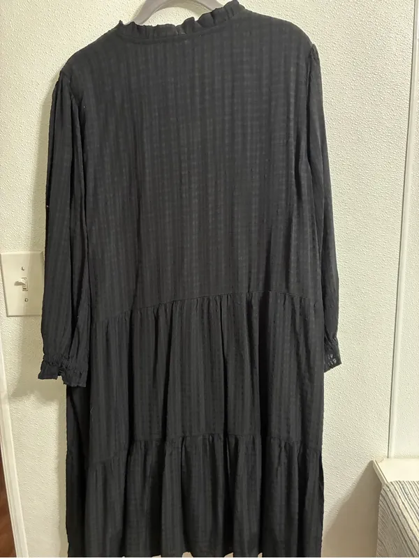 LOFT Black Ruffled-Neck Dress NWT PXL - Image 5