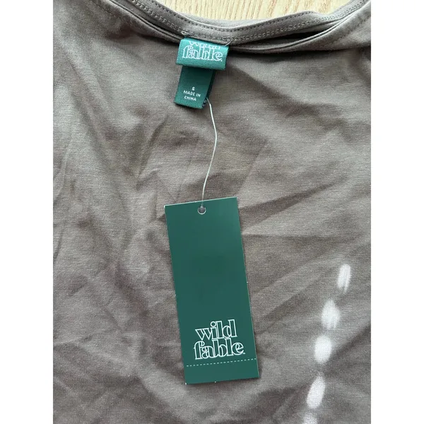 New Women’s Wild Fable Tank Top Lightweight Stretchy Ruched Light Brown sz Small - Image 5