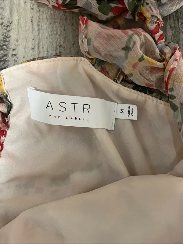 ASTR the Label Cassis Ruffle Maxi Dress Taupe Multi Floral Size Small - Image 2
