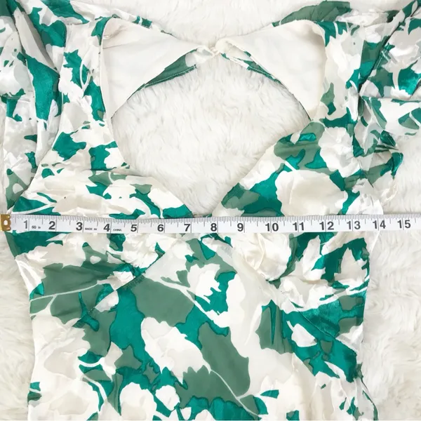 ASTR‎ the Label Velvet Burnout Midi Dress XS Green Floral Open Back Thigh Slit - Image 12