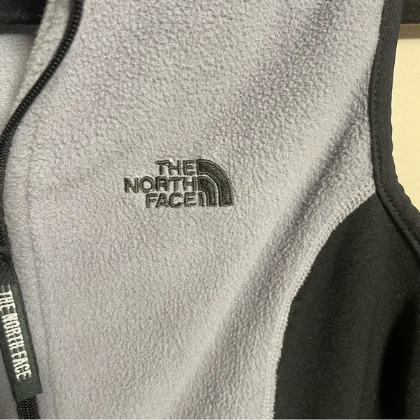 The North Face Vintage Fleece zip vest size large - Image 8