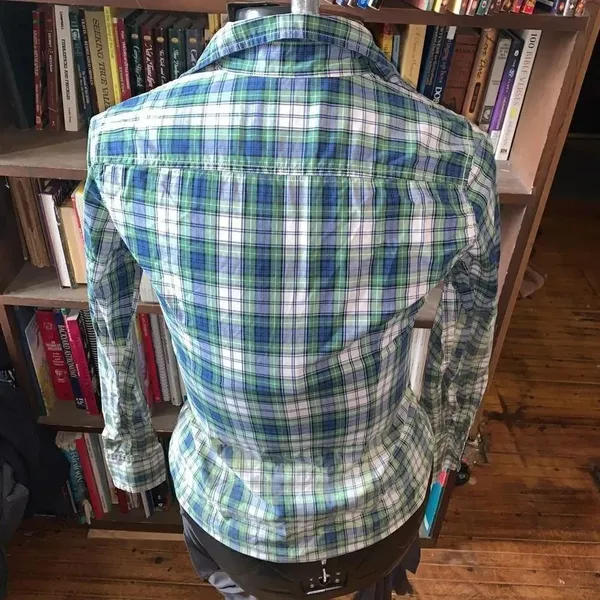 American Eagle green braid ombré faded 2 button down shirt - Image 3