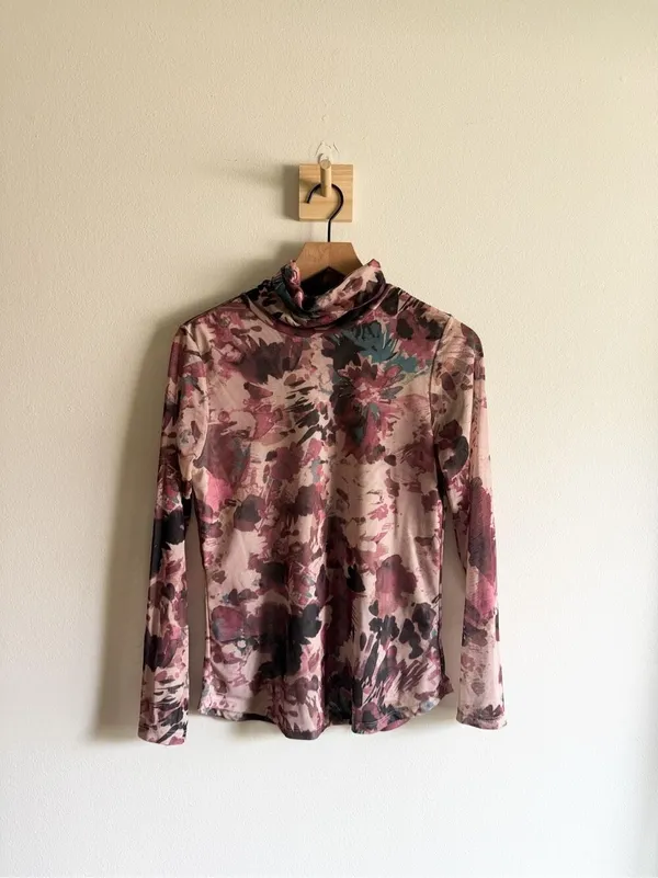 Mainstream Boutique Mesh Tie Dye Print Mock Neck Long Sleeve Size S - Image 4