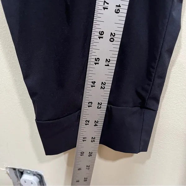 Nike NWOT High-rise Jogger Full Length Ultra light large black pockets skinny - Image 5