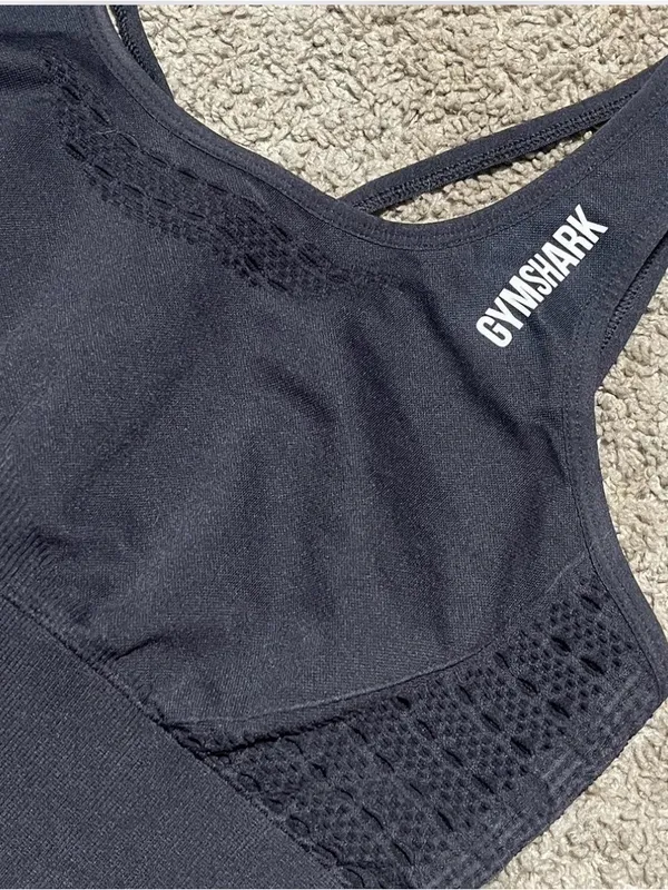Gymshark Black Seamless Racerback Sports Bra with Logo size Medium - Image 2