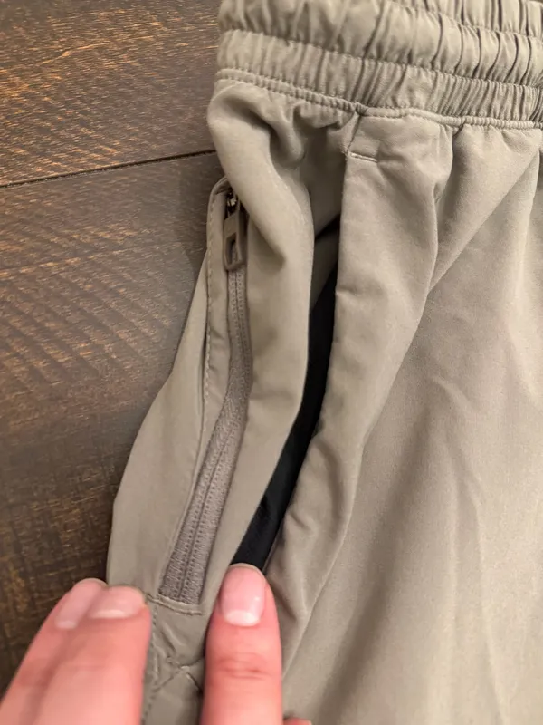Lululemon Pace Breaker Shorts - Gray - Men’s XS - Image 5