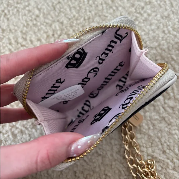Juicy Couture Vintage Wallet - Image 4