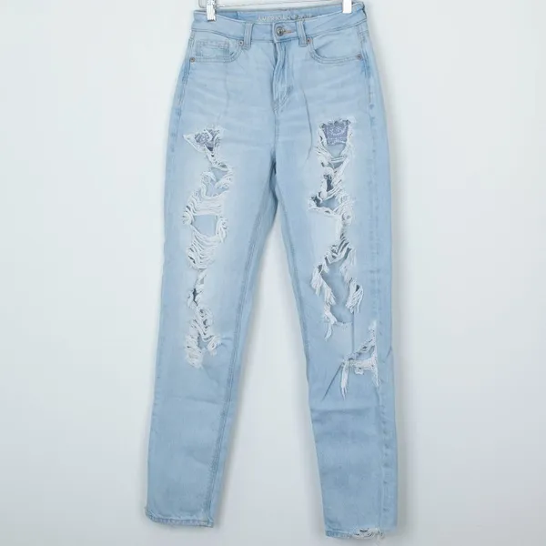 American Eagle Straight Taper Distressed Mom Jeans‎ Women's Size 00 Long - Image 2