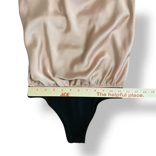 Show Me Your Mumu Diane Bodysuit In Rose‎ Gold Luxe Satin Womens Size XS - Image 4