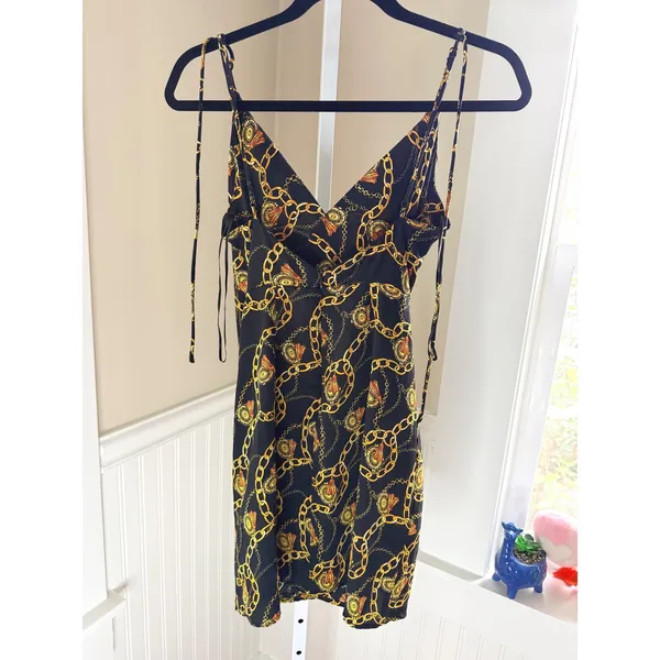 ASTR the Label Chain Print Faux Wrap Mini Dress XS Black Gold V Neck - Image 3