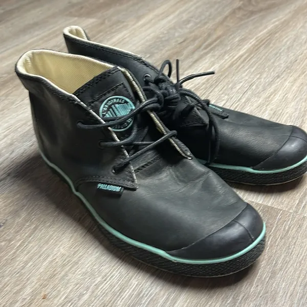 Palladium Leather Ankle Chuka Boots Size 7.5 - Image 5