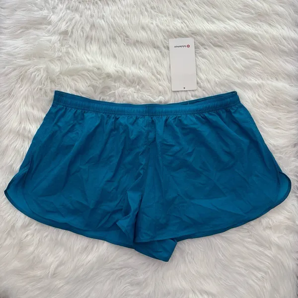 Lululemon Dolphin Hem Mid Rise Running Shorts 3" Hawaiian Blue Size XL - Image 4