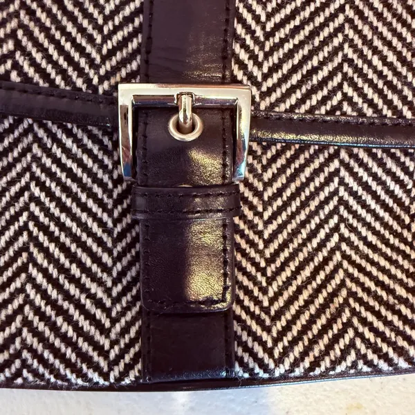 Banana Republic Clutch Black Herringbone Wool Blend Leather Trim Wristlet Bag‎ - Image 3