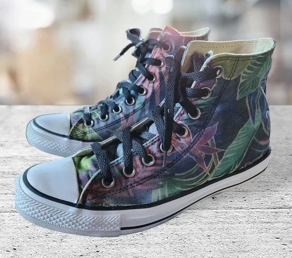 CONVERSE ALL STAR CHUCK TAYLOR TROPICAL SHOES Size 9 - Image 4