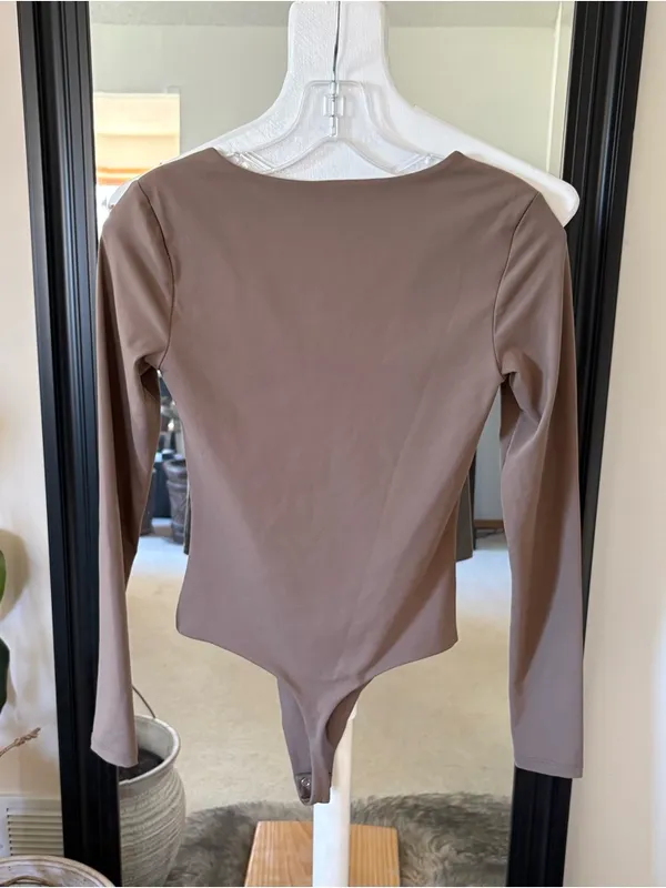 NUUDS Long Sleeve Scoop Neck Bodysuit Size XS - Image 3