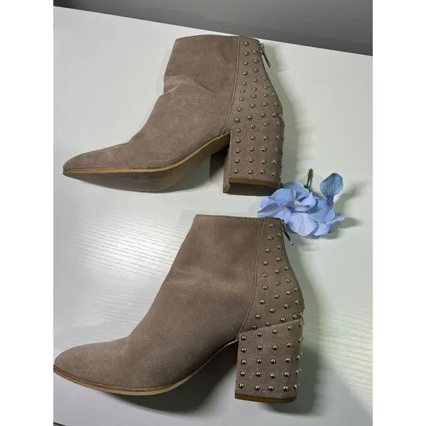 Steve Madden Jillian Taupe Suede Studded Block Heel Ankle Boots Womens 7M‎ boho - Image 8