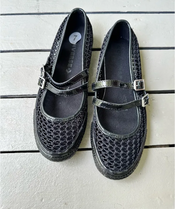Converse Dainty Mary Jane Breezy Knit Flats Shoes/ black NWOT~7 - Image 2