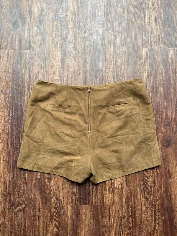Timing Women’s Boho Brown Faux Suede Shorts Festival Camel Western - Size L - Image 2
