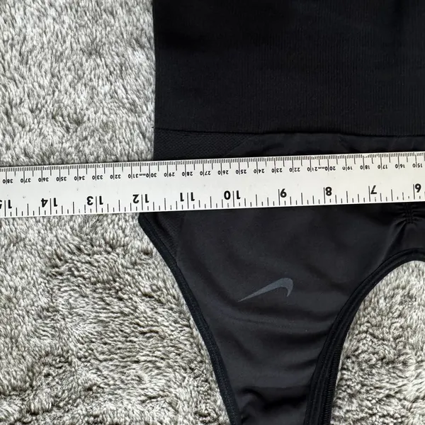 Nike Dri-Fit Sports Bra Women's Small Black - Image 2