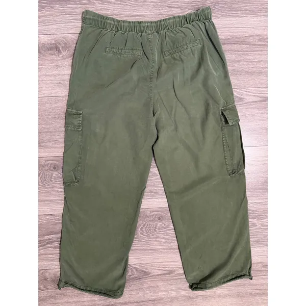 Universal Threads Women Cargo Pants 6 Olive Green Lyocell High RiseUtility Toggle - Image 3